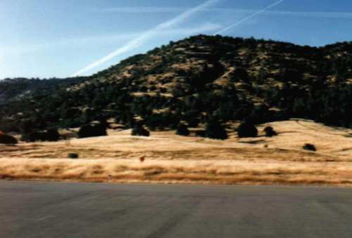 Picture of the runway of Mariposa Airport